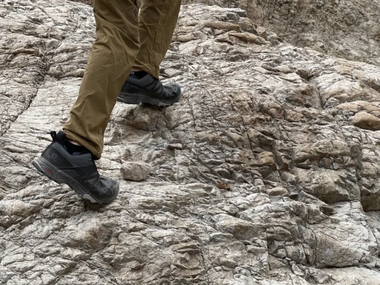 salomon x ultra 4 gtx hiking boots on trail in alps 2025